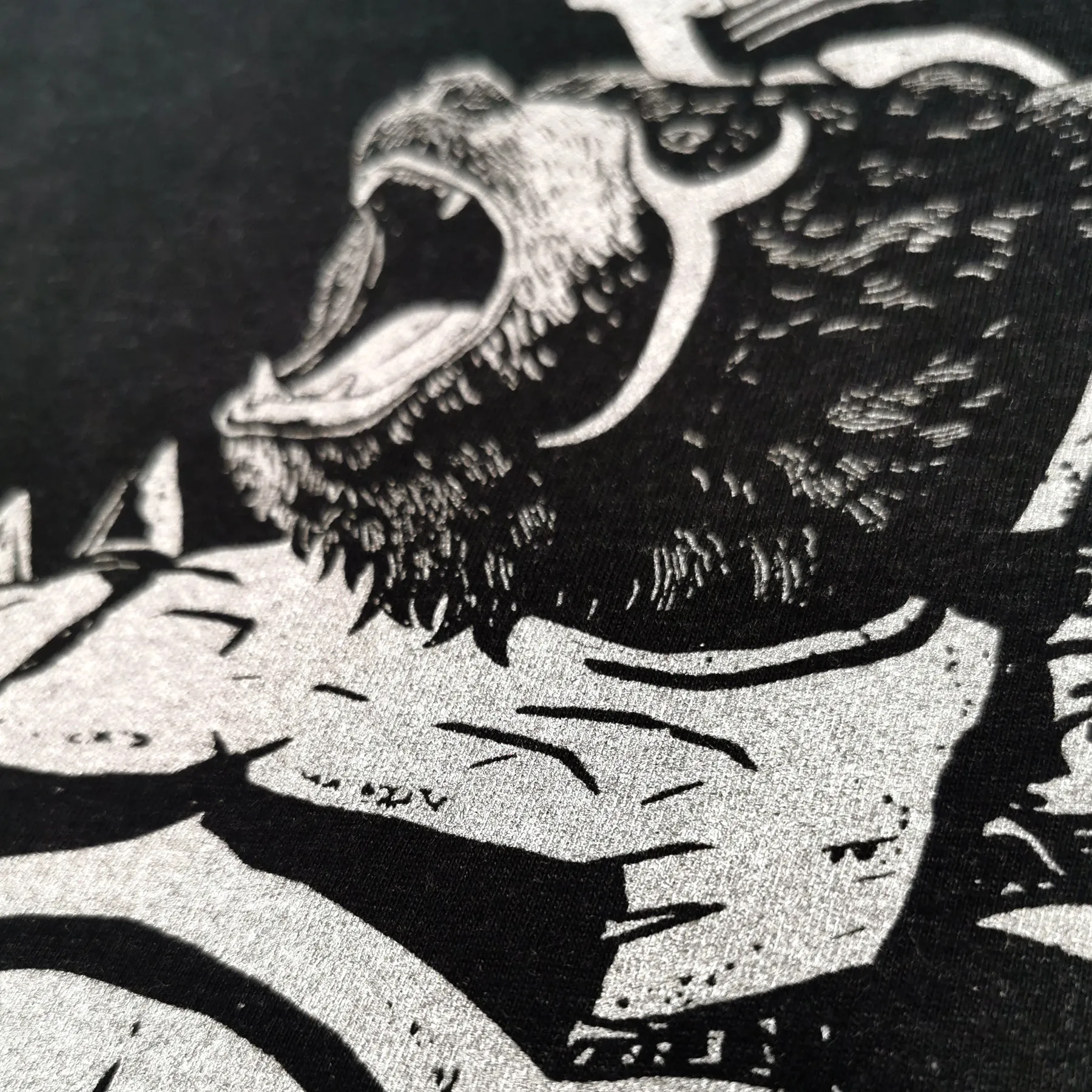 Adult Unisex Metal Bear T-shirt