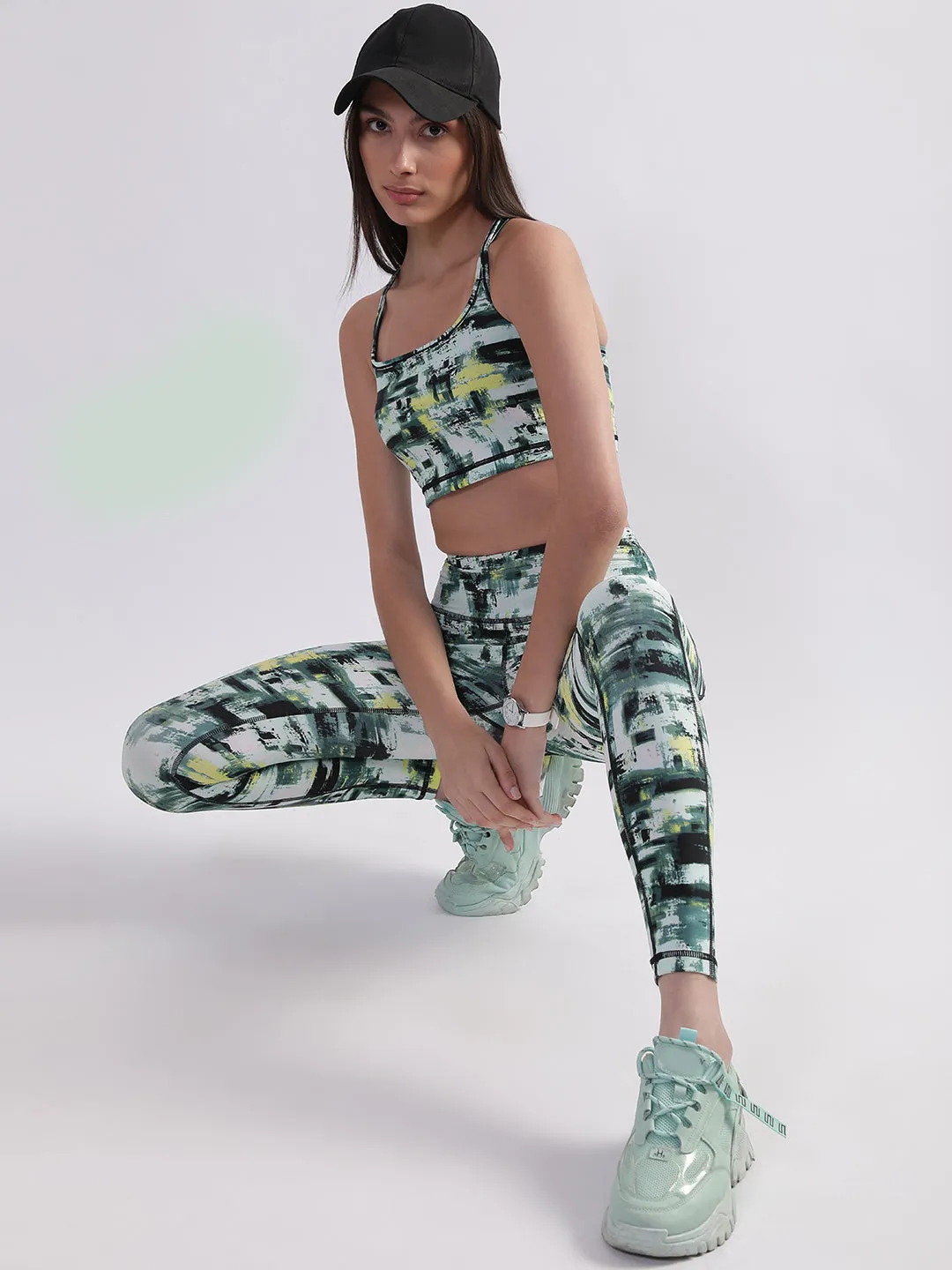 DKNY Women Multi Printed Fitted Leggings