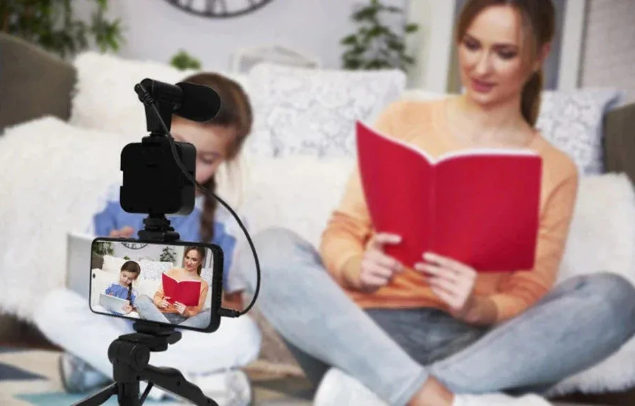 Professional video Microphone kit with Tripod Stand and LED Light