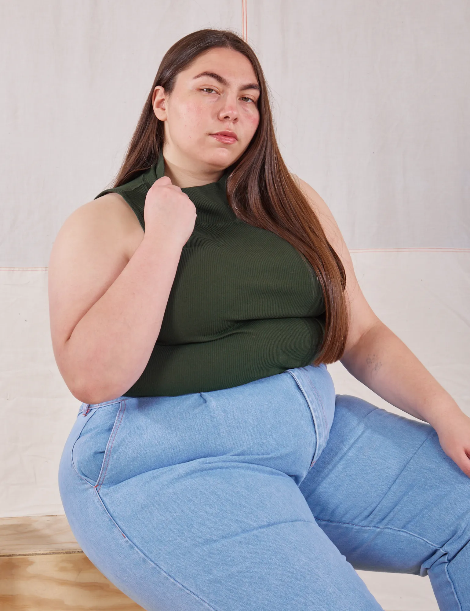 Sleeveless Essential Turtleneck - Swamp Green