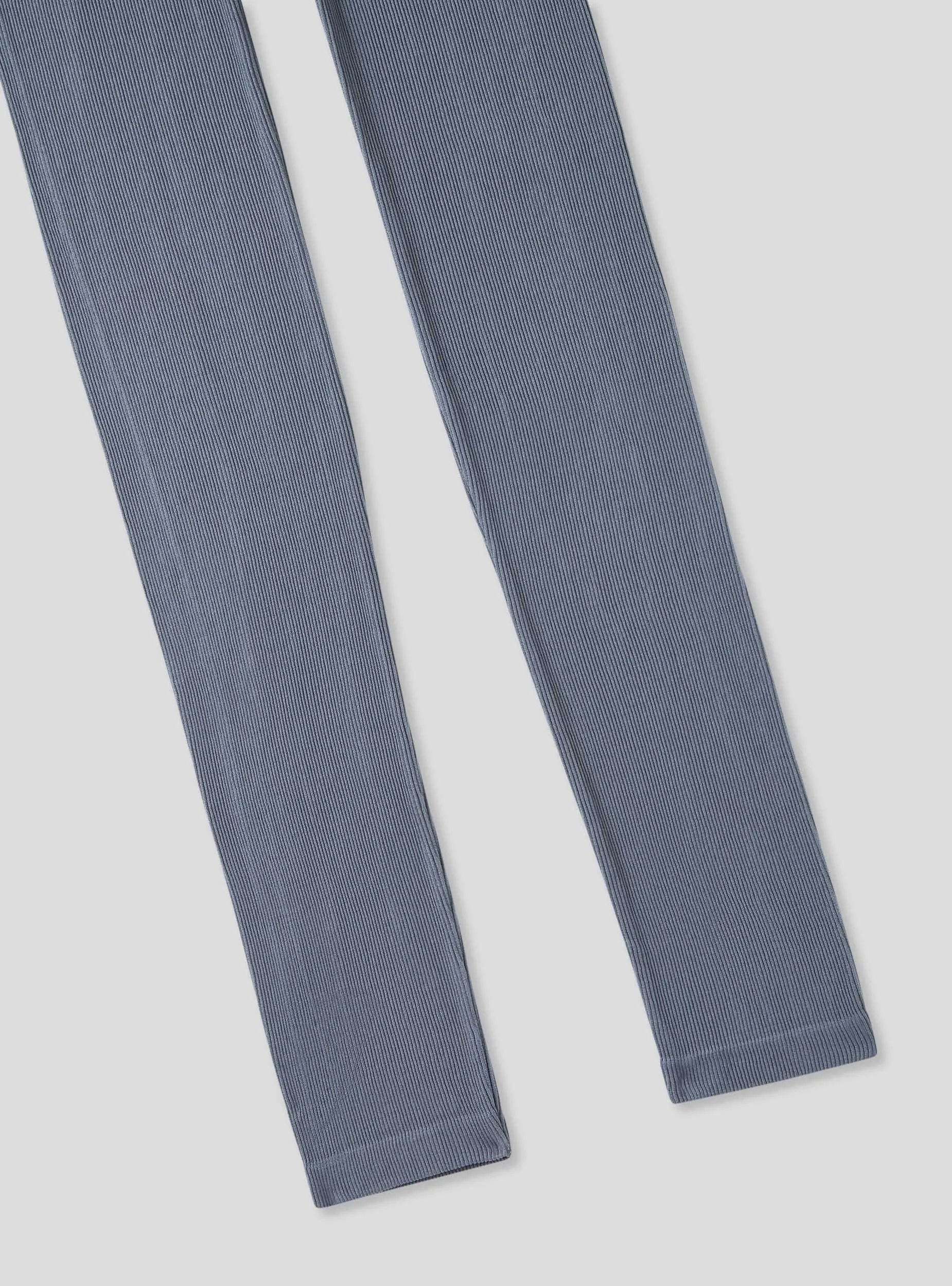 Woman's Full-length leggings